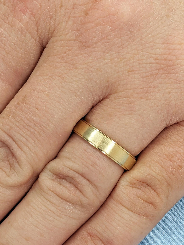 Classic 14K Solid Yellow Gold Round Tourmaline Wedding Band, Hidden Green Tourmaline Stepped Men's Ring, Brushed Top Custom Engagement Ring