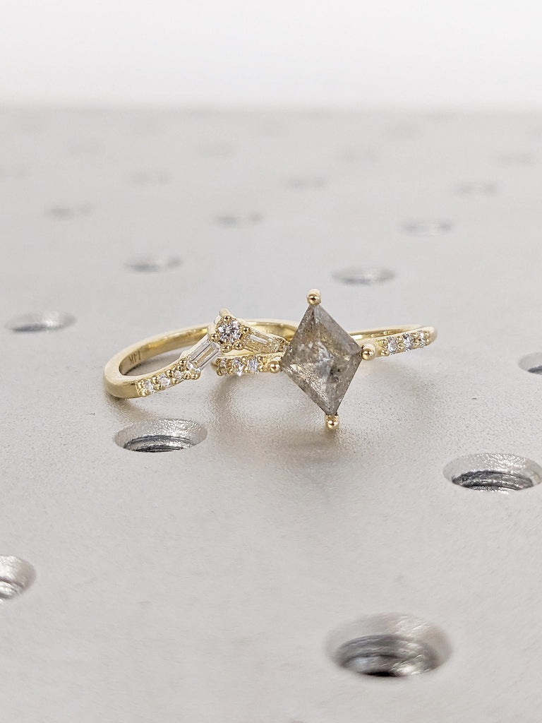 Art Deco Kite Engagement Ring, Salt and Pepper Diamond Promise Ring for Her, Round, Baguette Diamond Curved Wedding Band, Solid Gold Ring
