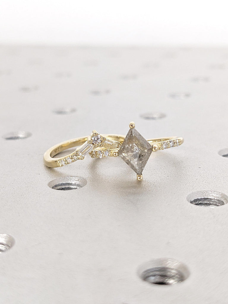 Dainty Engagement Ring Set, Salt and Pepper Diamond Ring