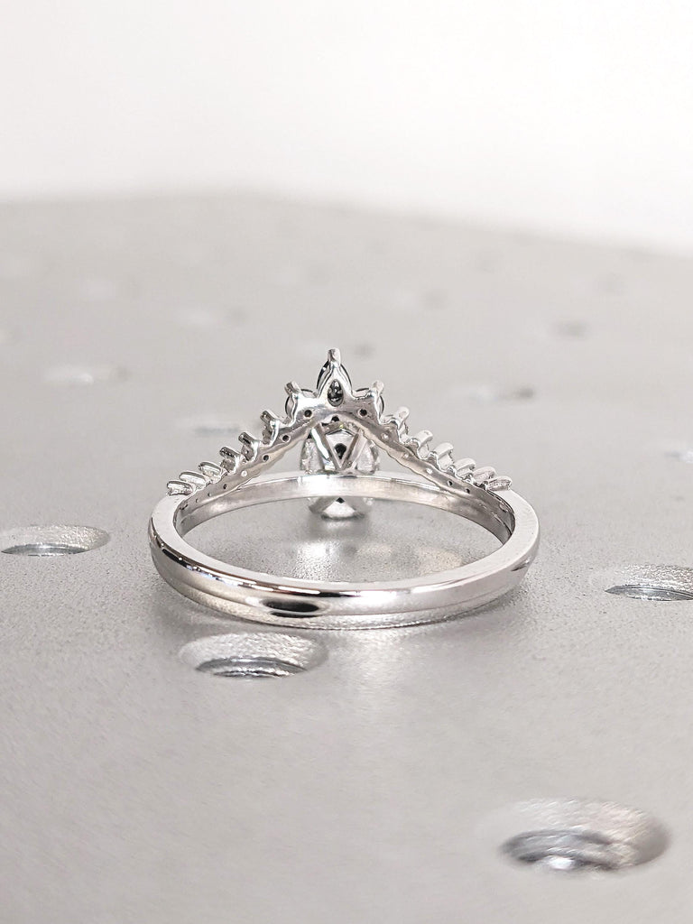 Salt and Pepper Diamond Ring, Oval Engagement Ring, Crown Matching Ring, Hidden Halo Diamond Ring, 14k Gold Wedding Ring Set, Bridal Gift