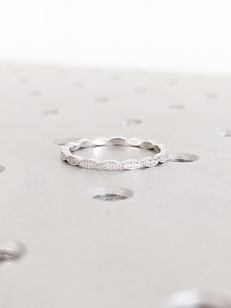 Diamond Wedding Band, Unique Diamond Eternity Ring, 14k White Gold Stacking Ring, Dainty Wedding Band, Milgrain Ring, Wedding Band Women