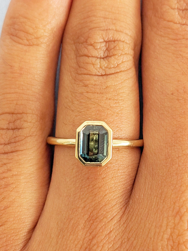 Emerald Cut Montana Sapphire Engagement Ring, 14k Gold Bezel Set Ring, Peacock Sapphire Ring, Solitaire Ring, Gemstone Ring, Birthstone Ring