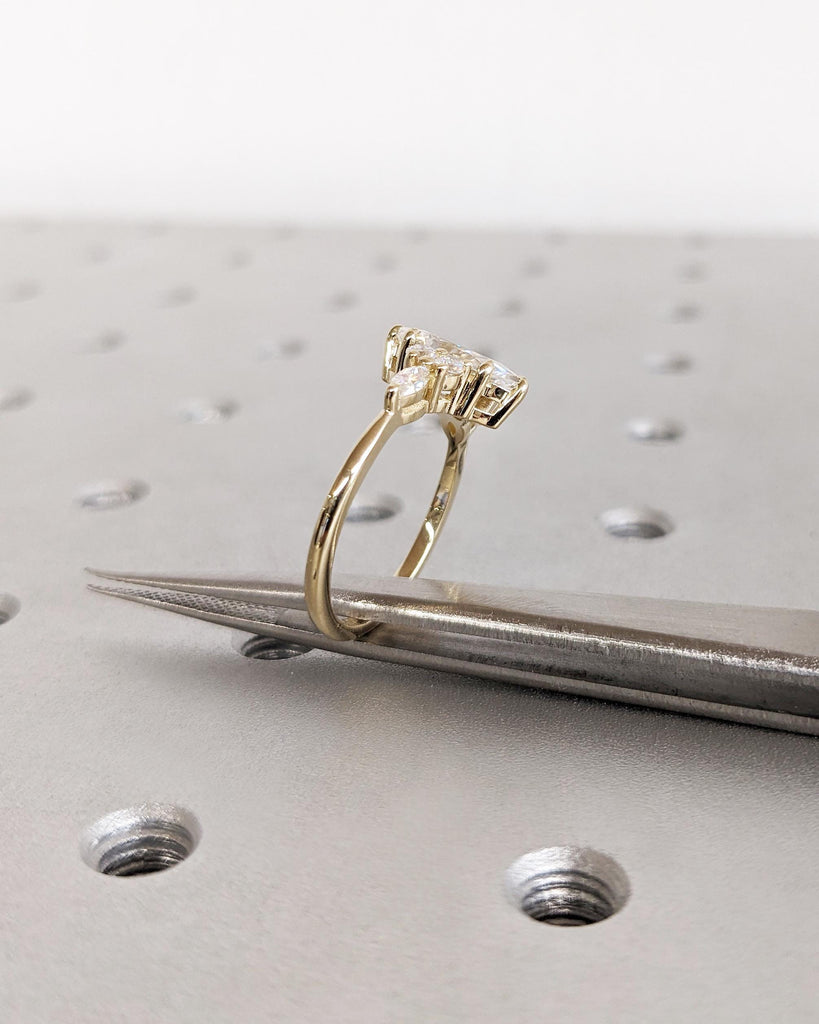 Marquise Engagement Ring, Marquise Lab Diamond Engagement Ring, IGI Certified, Claw Prong, Marquise & Round Accent Diamond Gold Wedding Ring