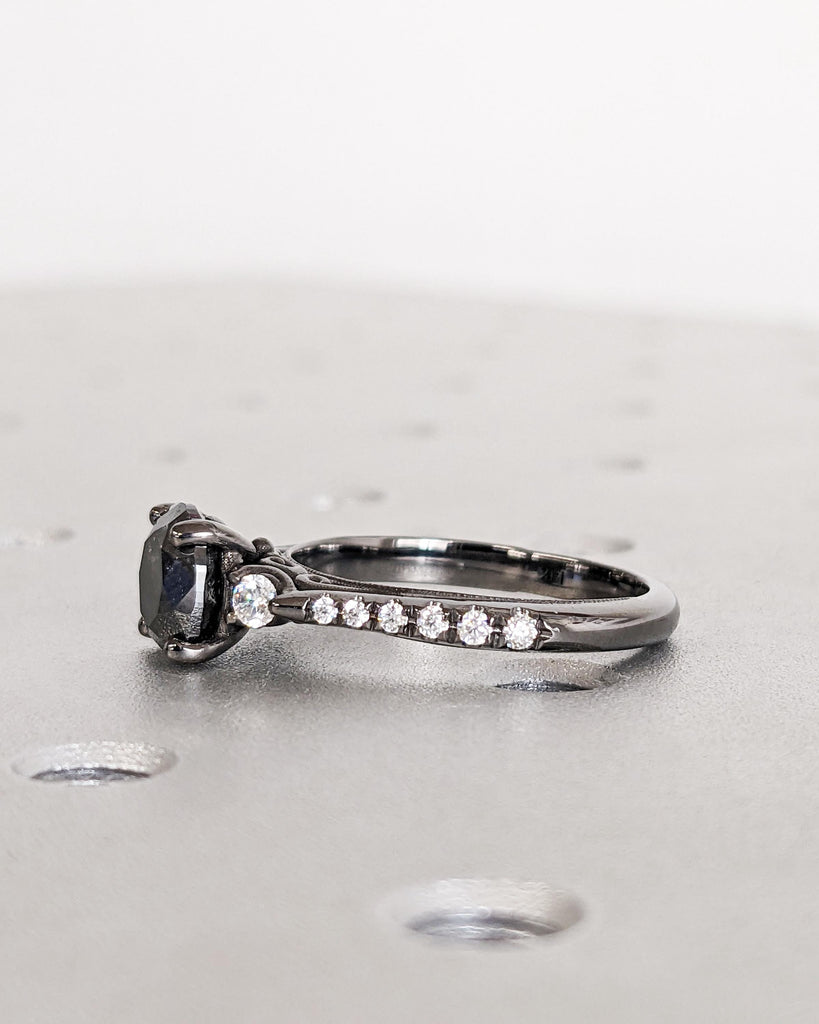 Unique Salt and Pepper Engagement Ring | Round Cut Vintage Engagement Ring | Two Tone Gold Diamond Ring | Black Yellow Rose White Solid Gold