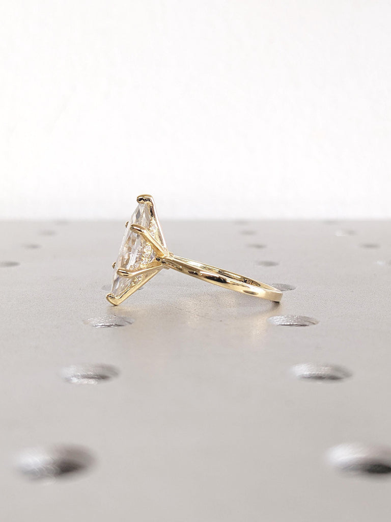 Marquise Moissanite Engagement Ring, Hidden Halo Ring, 18k Solid Gold Ring, Statement Ring, Solitaire Moissanite Ring, Unique Gift for Mom