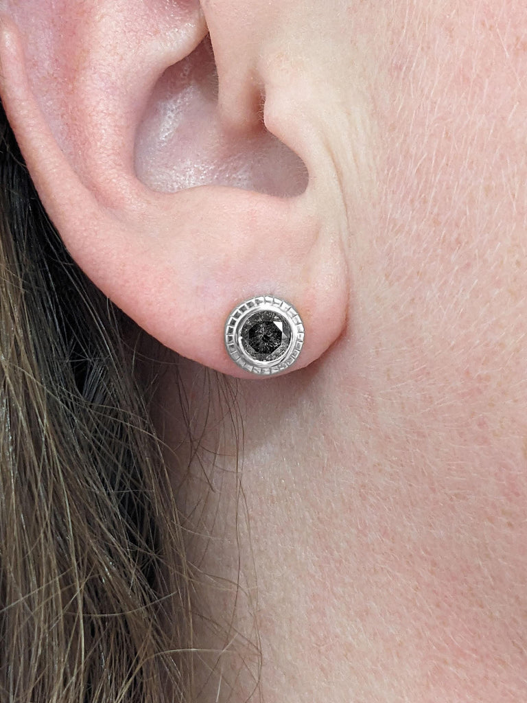 14K Gold Salt and Pepper Diamond Studs | Natural Grey Diamond Round Stud Earrings | Everyday Diamond Earrings | Anniversary Gift for Her