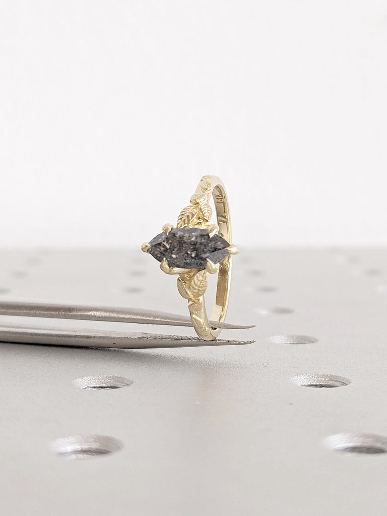 Vintage Salt and Pepper Diamond Ring, Nature Inspired Engagement Ring, 14k Solid Gold Statement Ring, Floral Ring, Marquise Ring, Leaf Ring