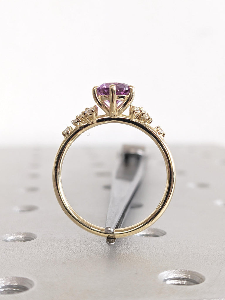Vintage Round Alexandrite Engagement Ring, 14K Solid Gold Ring, Unique Snowdrift Diamond Cluster Promise Ring, Art Deco Lab Alexandrite Ring