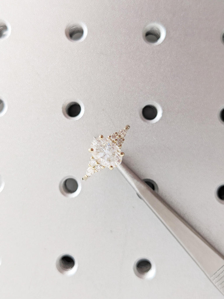 Lab Grown Diamond Engagement Ring, Oval Cut Ring, Lab Diamond