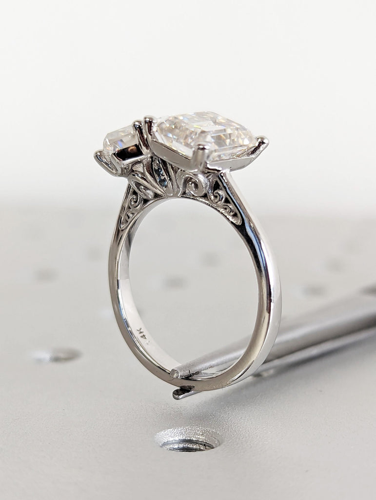 18K Solid White Gold Toi Et Moi Engagement Ring, Double Pear and Emerald Cut Moissanite Stones, Elegant White Diamond Wedding Band