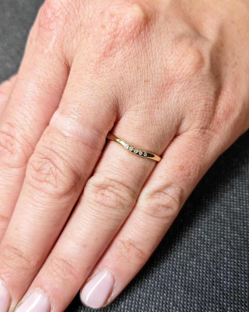 5 Stone Wedding Band | 14k Solid Yellow Gold | Five Stone Flush Set Natural Diamonds, Lab Diamonds or Moissanites | 2mm Thin Stackable Ring