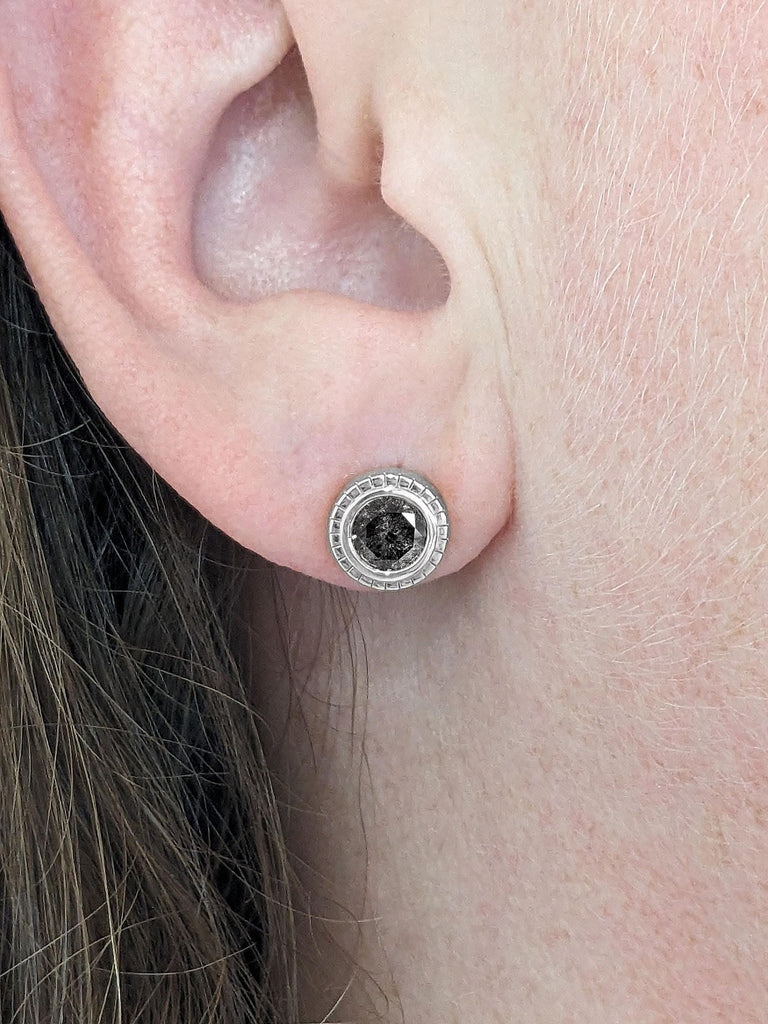 0.5 Carat Round Cut Black Diamond Stud Earrings / 14k Gold Salt and Pepper Diamond Stud Earrings / Classic Diamond Earrings / Gift for Her