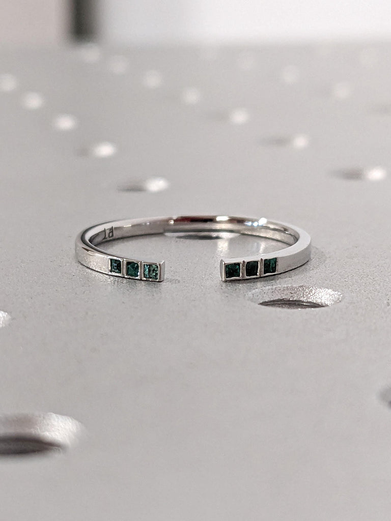 Dainty Emerald Ring | Green Gemstone Ring | Platinum Stacking Rings | Emerald Jewelry Anniversary Gift | May Birthstone Ring | Wedding Band