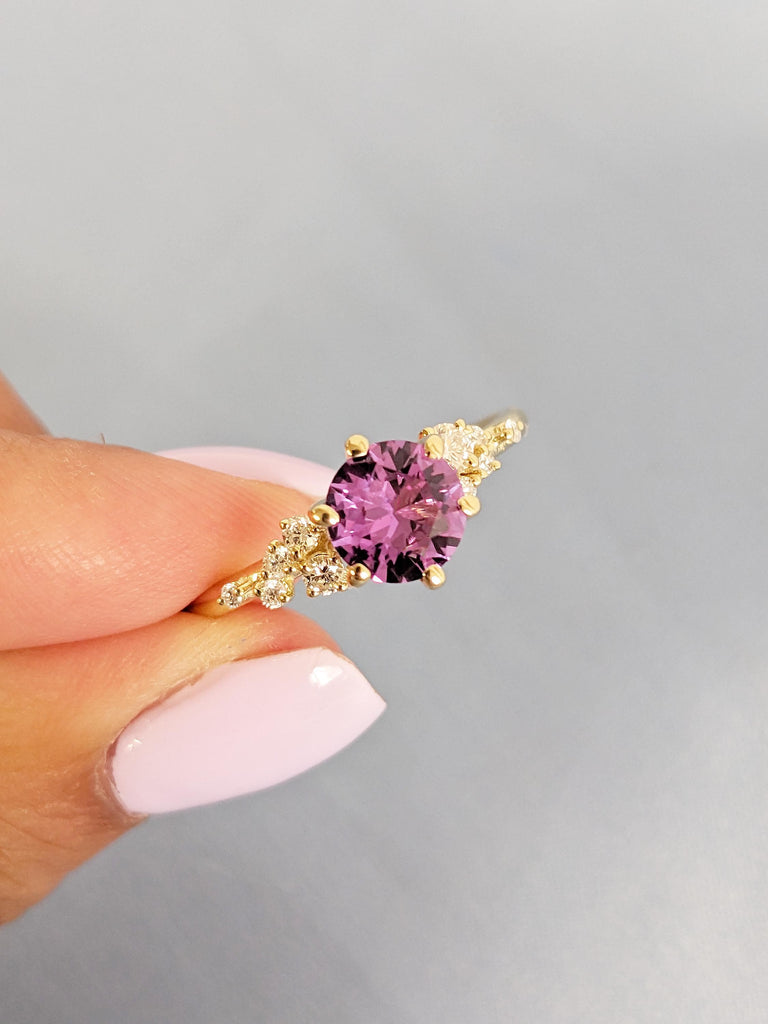 Round Cut Alexandrite Ring, 14k Yellow Gold Engagement Ring