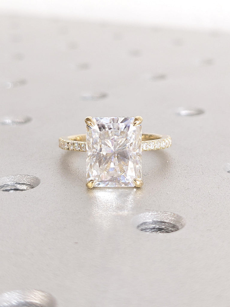 3ct Lab Grown Diamond Ring for Women, Radiant Cut Engagement Ring