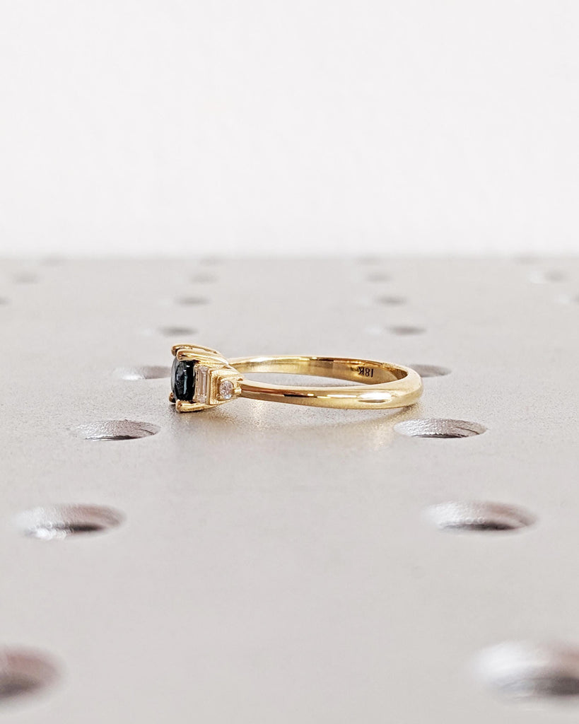 Petite Round cut Engagement Ring | 18k Gold Natural Sapphire Ring | Green Sapphire Gemstone Wedding Ring for Her | Dainty Minimalist Jewelry