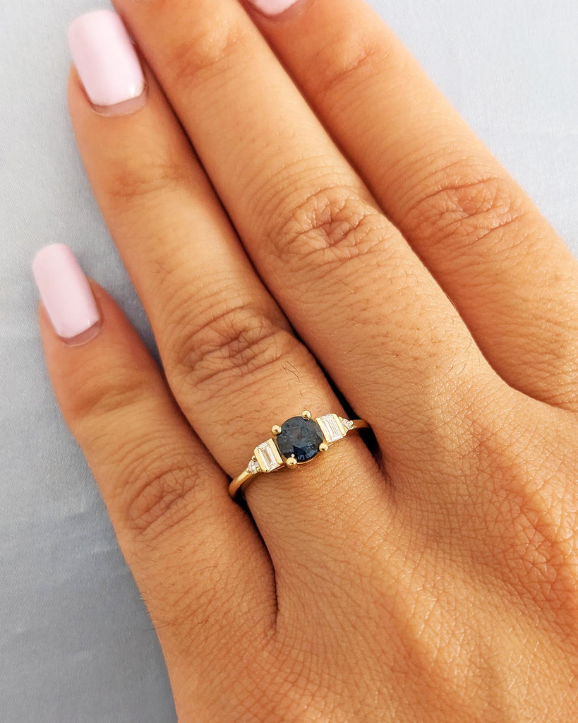 Petite Round cut Engagement Ring | 18k Gold Natural Sapphire Ring | Green Sapphire Gemstone Wedding Ring for Her | Dainty Minimalist Jewelry