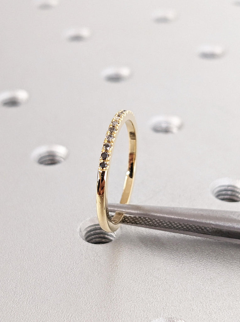 Thin Round Pavé Diamond Wedding Band, 18K Solid Yellow Gold Eternity Ring, Minimalist Ombre Matching Band, Diamond Engagement Stackable Ring