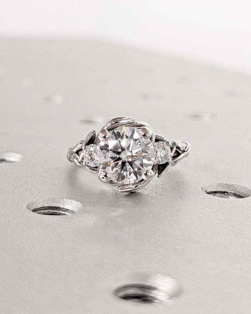Nature Inspired Wedding Ring Set - Leaf Engagement Ring and Matching Leaf Wedding Band - 14K White Gold - Unique Promise Ring Bridal Set