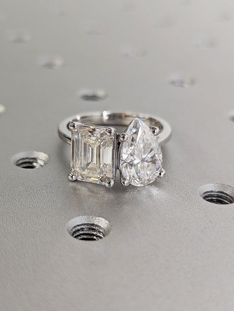 18K Solid White Gold Toi Et Moi Engagement Ring, Double Pear and Emerald Cut Moissanite Stones, Elegant White Diamond Wedding Band