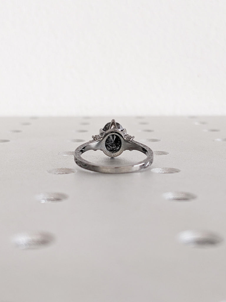 Oval Salt and Pepper Diamond Engagement Ring, Vintage Black Diamond Ring, Art Deco 14k Black Gold Filigree Ring, Personalized Statement Ring