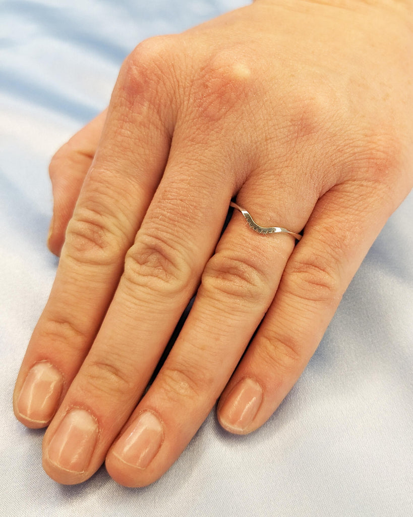 18K White Gold Diamond Ring, Dainty Diamond Crown Wedding Ring, Curved Moissanite Wedding Band, Simulated Diamond Ring, Contour Wedding Ring