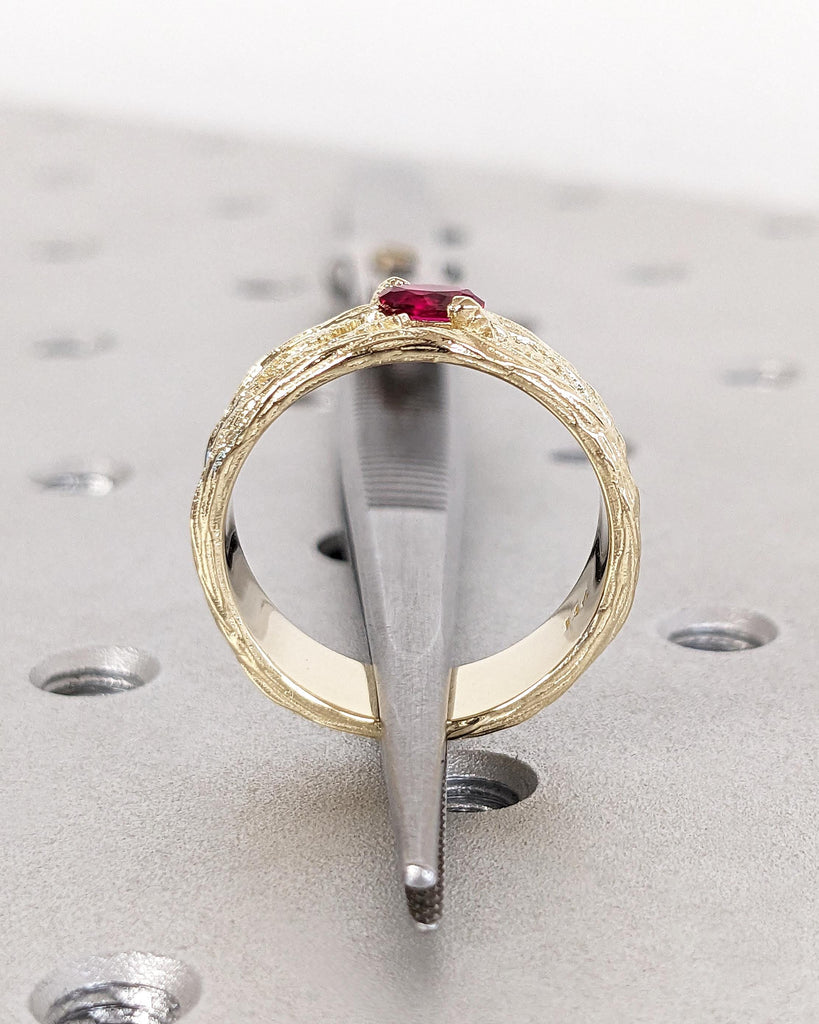 Art Deco Ring for Men | Vintage 14k Gold Gemstone Ring | Oval Lab Ruby Mens Wedding Ring | Leaf Engraved Ring | Unique Birthday Gift for Dad