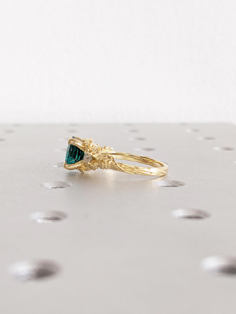 Round Lab Emerald Engagement Ring, 18k Yellow Gold Nature Inspired Ring, Vintage Moissanite Diamond Emerald Ring, Leaf Ring, Promise Ring