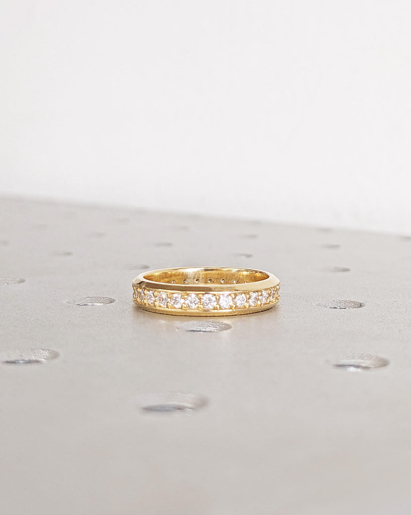Channel Setting Wedding Ring, 4mm Wedding Band Men, Wedding Band Women, Moissanite or Diamond Eternity Ring, Yellow Rose White Gold Platinum
