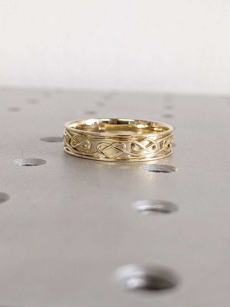 Real Solid 14K 18K Yellow Gold Vintage 5mm Mens Wedding Band, Celtic Love Knot Ring