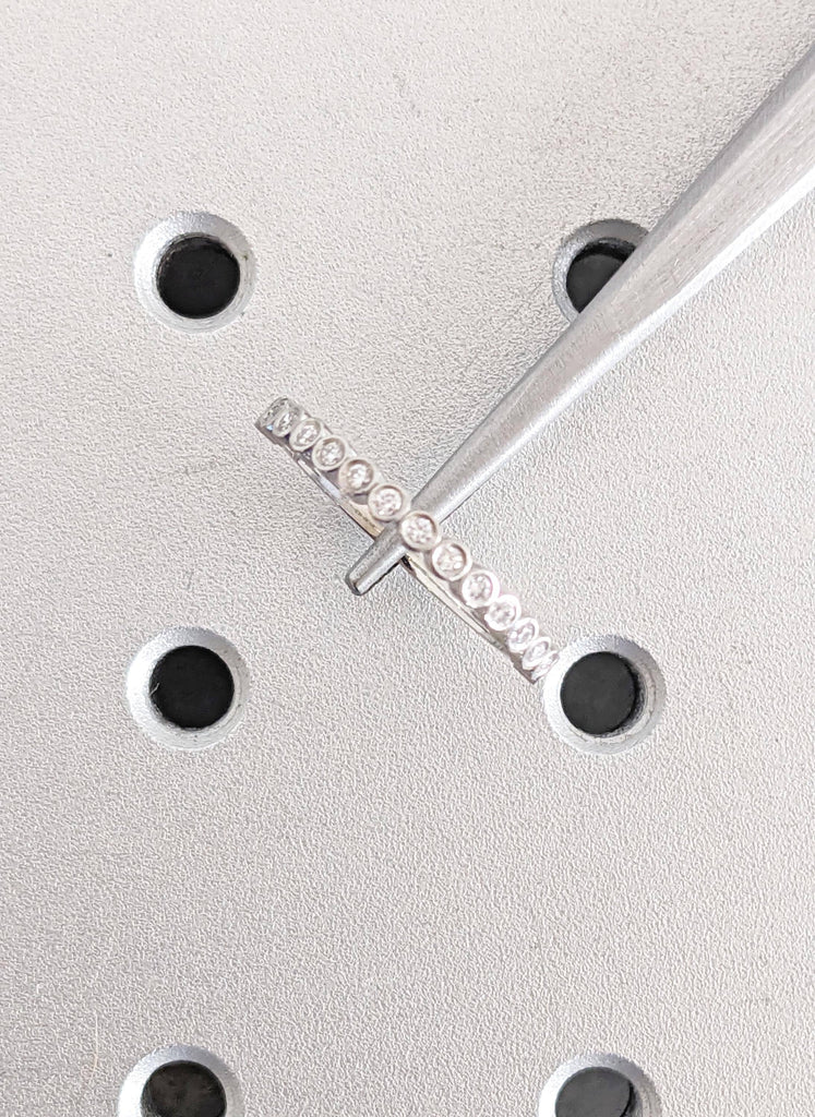 Diamond Stacking Ring, Platinum Wedding Ring, Unique Women's Wedding Bands, Round Diamond Ring, Bezel Set Ring, Moissanite Matching Ring