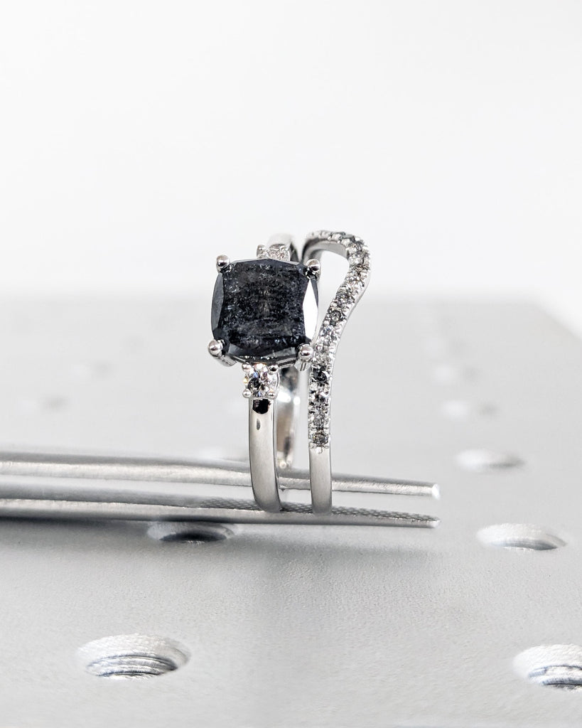 Salt and Pepper Diamond Cushion Ring Set / Salt and Pepper Diamond Vintage Engagement Ring Set 18K White Gold / Vintage Cushion Diamond Ring