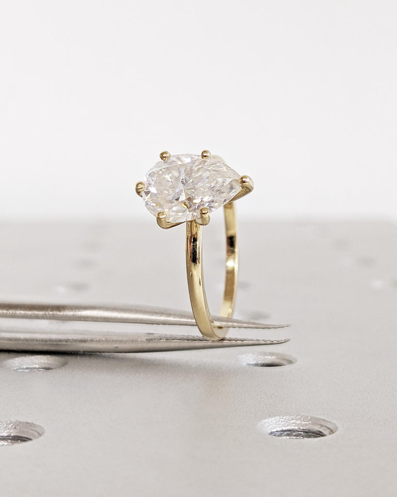Pear Cut Lab Grown Diamond Ring | Pear Shaped Engagement Ring | Teardrop Solitaire Ring | Minimalist Ring | 14K Gold 1.6mm Thin Dainty Ring