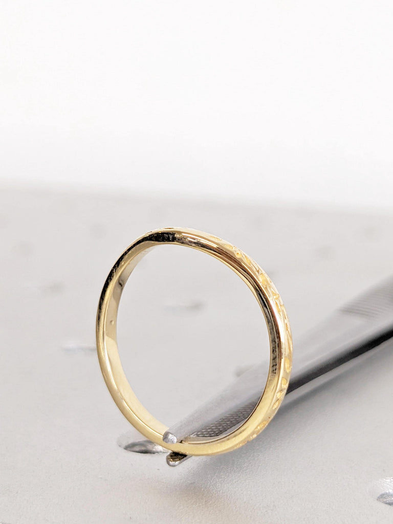 18K Yellow Gold Wedding Band, Stacking Ring for Women, Unique Matching Ring, Curved Wedding Band, Rings For Her, Anniversary Promise Ring