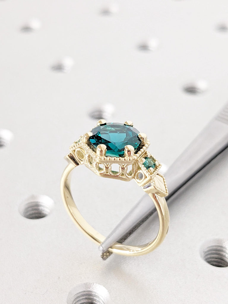 Lab Emerald Engagement Ring, Round Emerald Wedding Ring, Vintage Milgrain Emerald Ring in 14K Yellow Gold, Emerald Jewelry