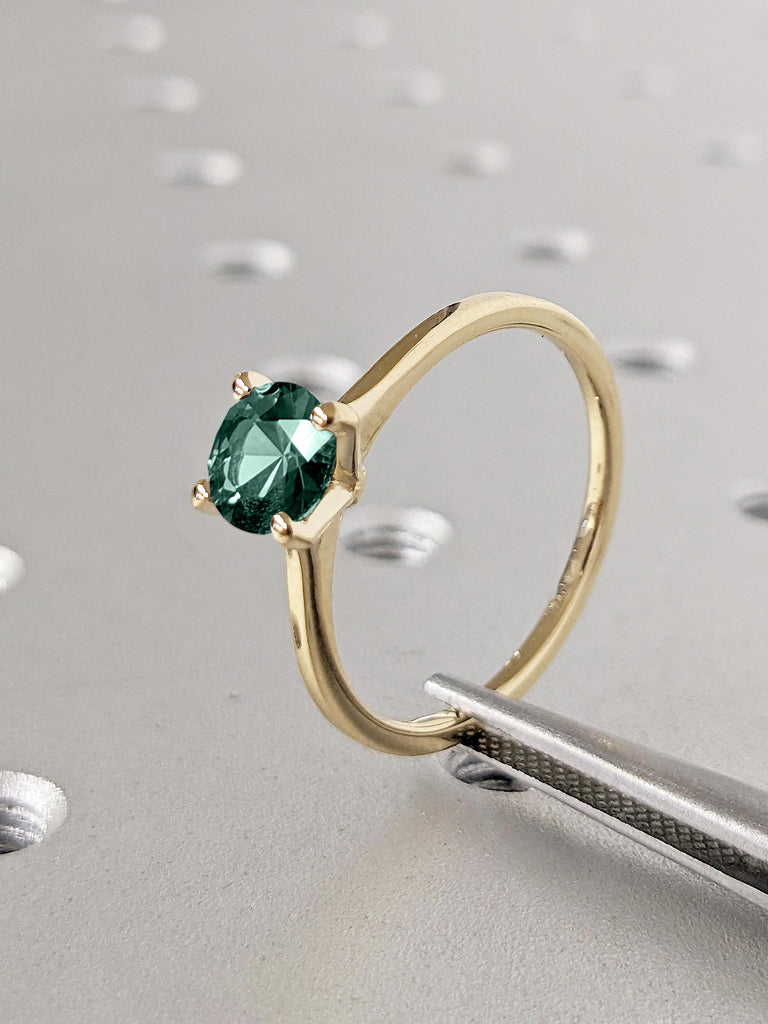 Lab Emerald Engagement Ring, Round Cut 18k Solid Gold Ring, Minimalist Ring