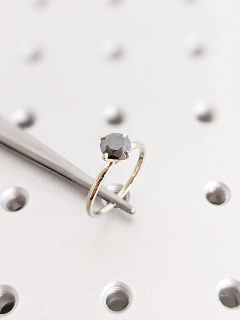 14K White Gold Salt and Pepper Diamond Ring | Alternative Engagement Ring | Round Cut Ring | Modern Wedding Ring | Unique Ring For Brides