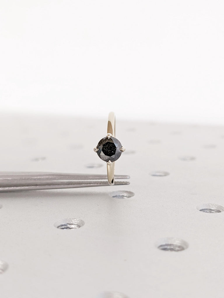 14K White Gold Salt and Pepper Diamond Ring | Alternative Engagement Ring | Round Cut Ring | Modern Wedding Ring | Unique Ring For Brides