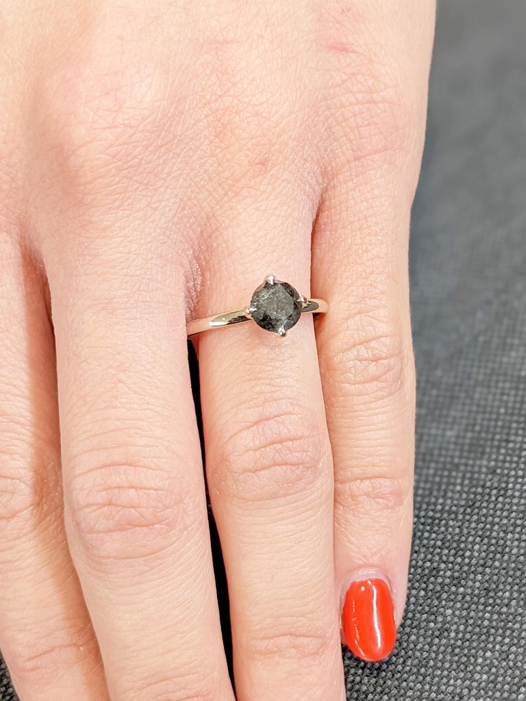 Salt and Pepper Diamond Ring: Round Cut Talon Prong Setting