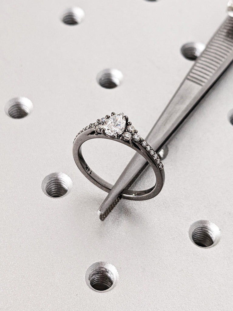 Pear Cut Moissanite Custom Engagement Ring, 14K Black Gold Cluster Round Pavé Diamond Wedding Band, Bridal Jewelry