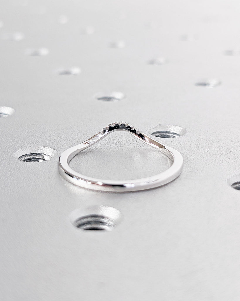18K White Gold Diamond Ring, Dainty Diamond Crown Wedding Ring, Curved Moissanite Wedding Band, Simulated Diamond Ring, Contour Wedding Ring
