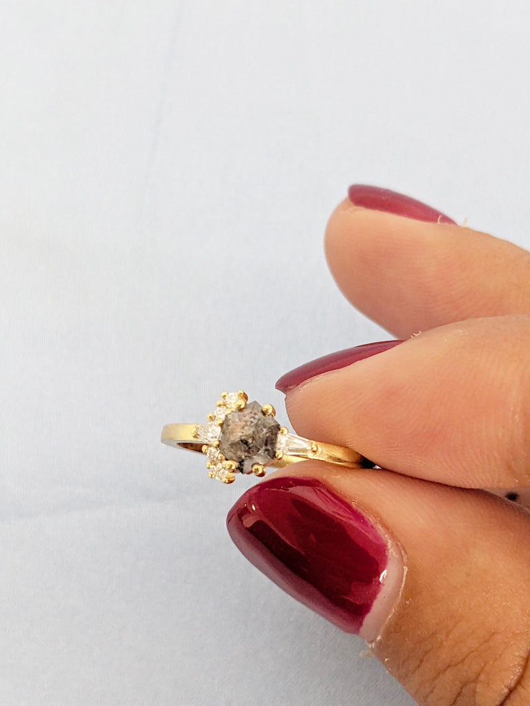 Hexagon Cut Salt and Pepper Diamond Ring, Diamond Cluster Engagement Ring, 18K Yellow Gold Salt and Pepper Wedding Ring, Bridal Jewelry Gift