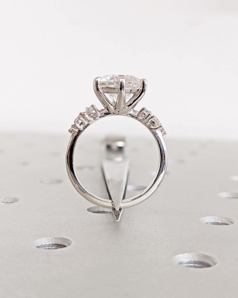 Round Lab Diamond Wedding Anniversary Ring for Her | Personalized Proposal Ring | Unique Snowdrift Moissanite Cluster | Platinum Bridal Ring