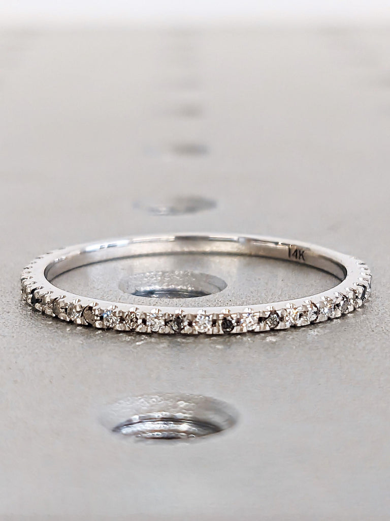 Dainty Pavé Round Black and White Diamond Ring, 14K Solid White Gold Stacking Engagement Ring, Thin Eternity Diamond Women’s Wedding Band