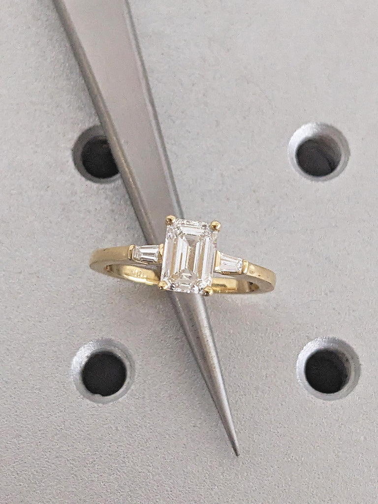 Lab Grown Diamond Ring, 18k Solid Gold Engagement Ring, Emerald Cut Ring,
