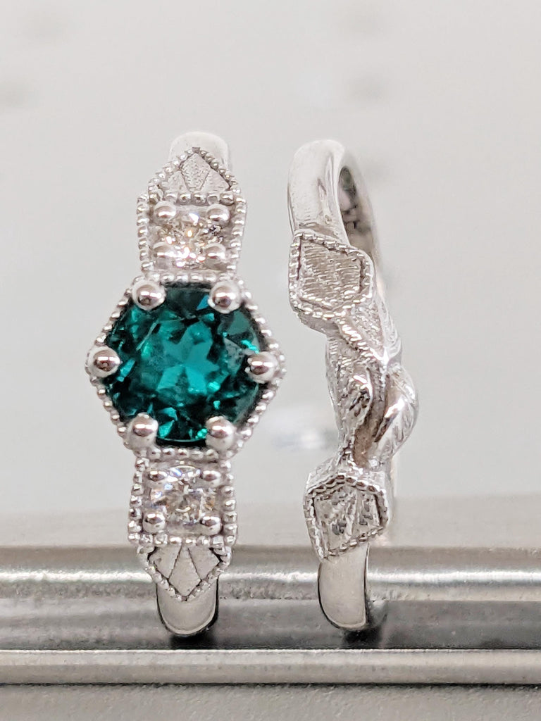 Vintage Emerald Ring, Emerald and Lab Diamond Engagement Set, 14K White Gold Wedding Ring Set, Promise Ring, Birthstone Ring, Bridal Ring