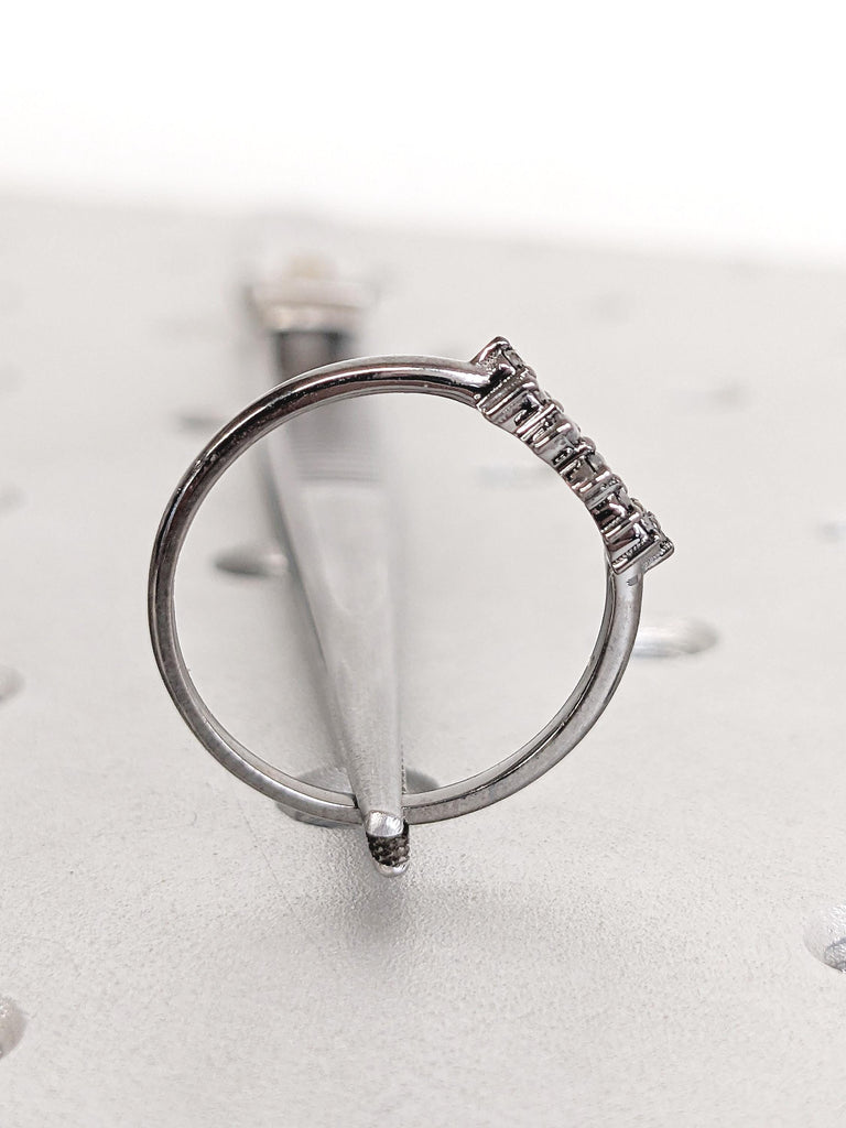 Women's Wedding Band, 14k Black Gold Ring, Black Diamond Wedding Band, Dainty Wedding Band, Vintage Wedding Ring, Matching Rings for Women