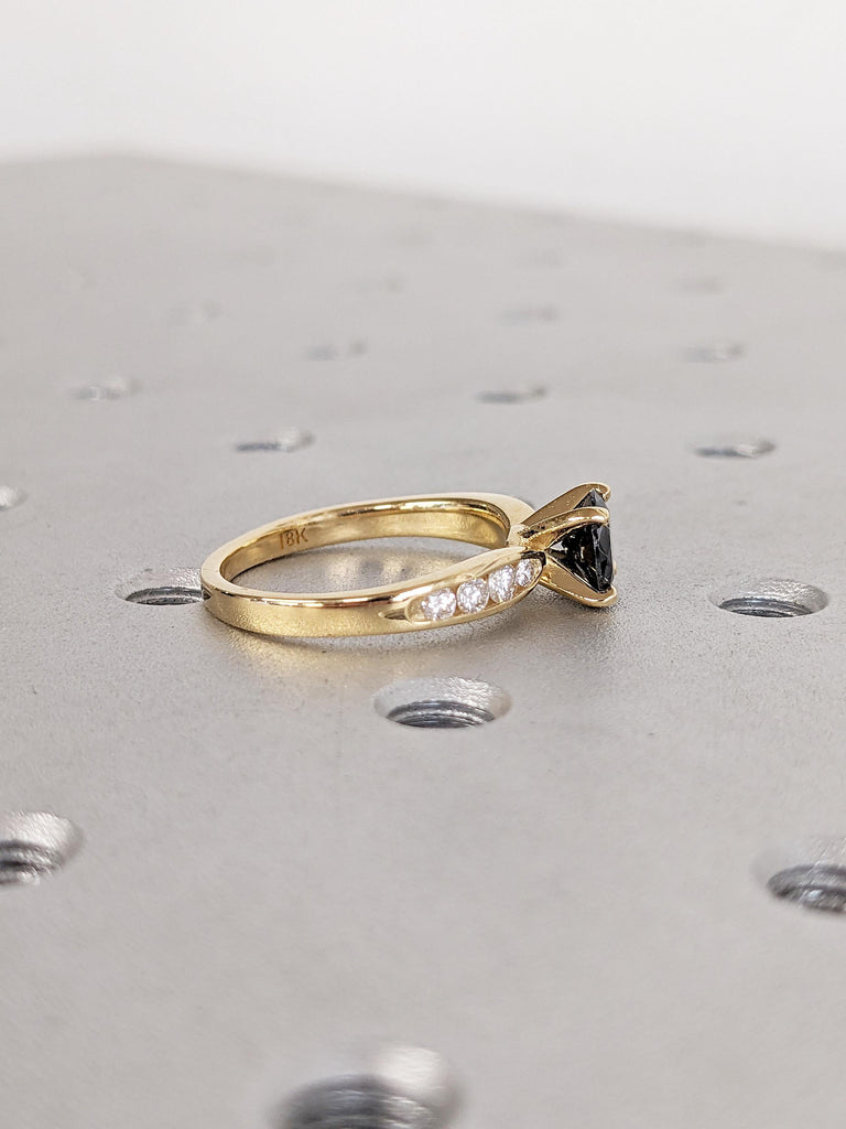 Black Diamond Wedding Ring, 1-4ct Round Cut Diamond Engagement Ring, 18k Yellow Gold Women's Ring