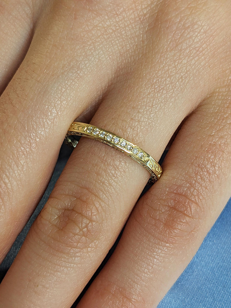 Vintage Round Diamond Engagement Ring, 14K Solid Yellow Gold Filigree Matching Ring, White Diamond Pavé Wedding Band, Custom Stacking Ring