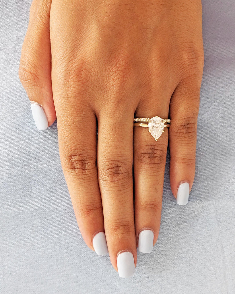 Pear Shaped Lab Grown Diamond Engagement Ring Set, Teardrop Pear Solitaire Ring, Lab Diamond Wedding Band, Yellow White Rose Gold Bridal Set